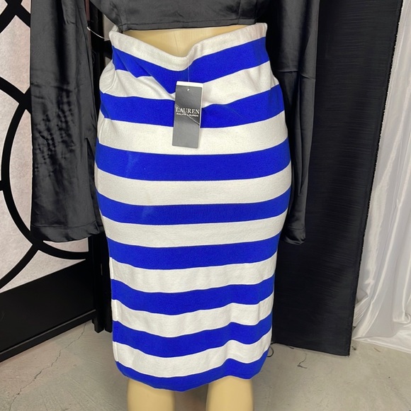 Ralph Lauren Skirt - Picture 3 of 6